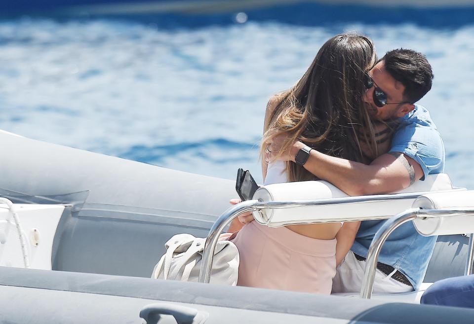  The glamorous couple looked the perfect picture of happiness as they enjoyed their first holiday away together in a while