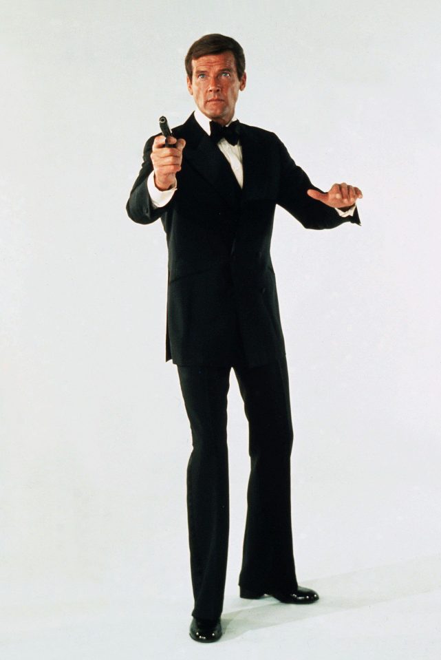  And in the iconic 007 pose for the same film