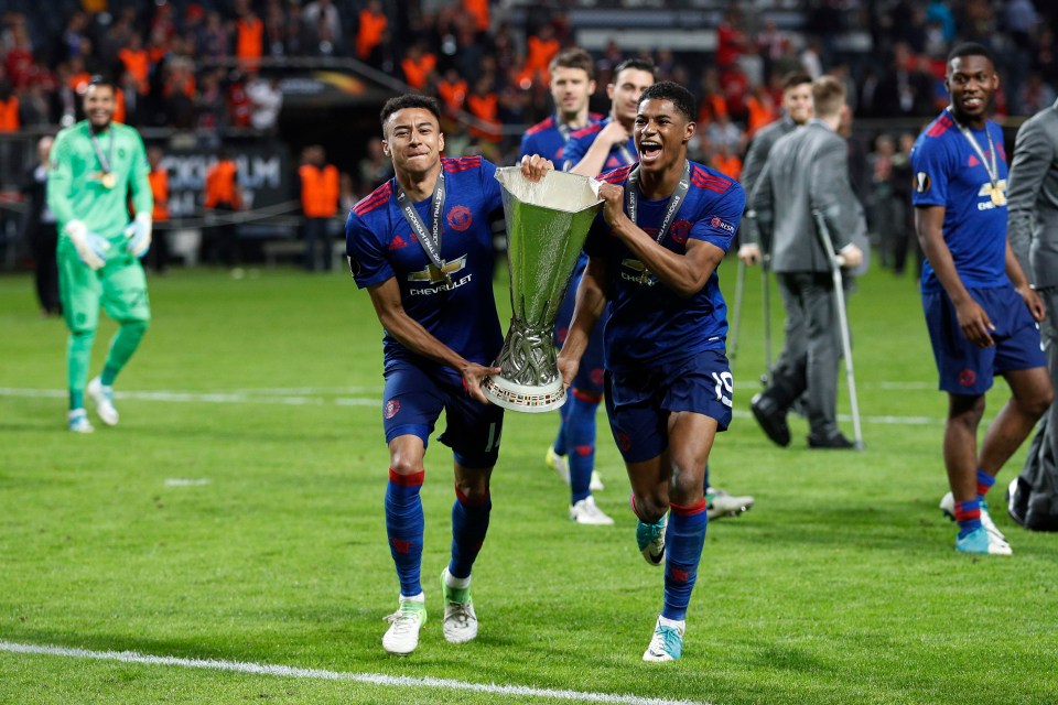 Jesse Lingard celebrates Man United’s win with Marcus Rashford