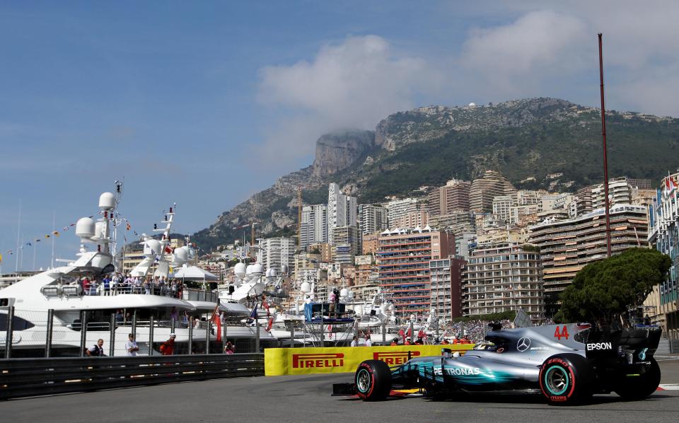  Lewis Hamilton sets fastest lap ever at Monaco today