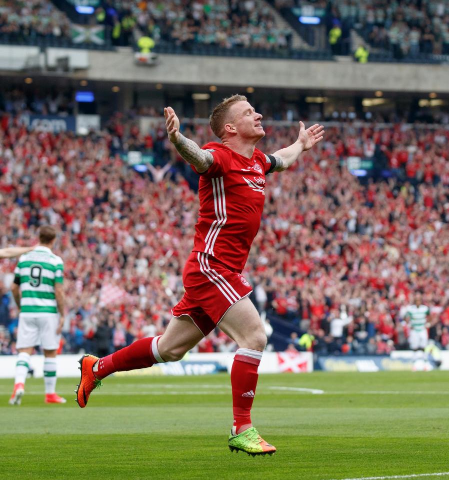  Jonny Hayes gave Aberdeen the lead inside ten minutes