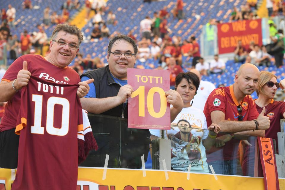 Roma fans idolise Francesco Totti, who is hailed as city's Emperor