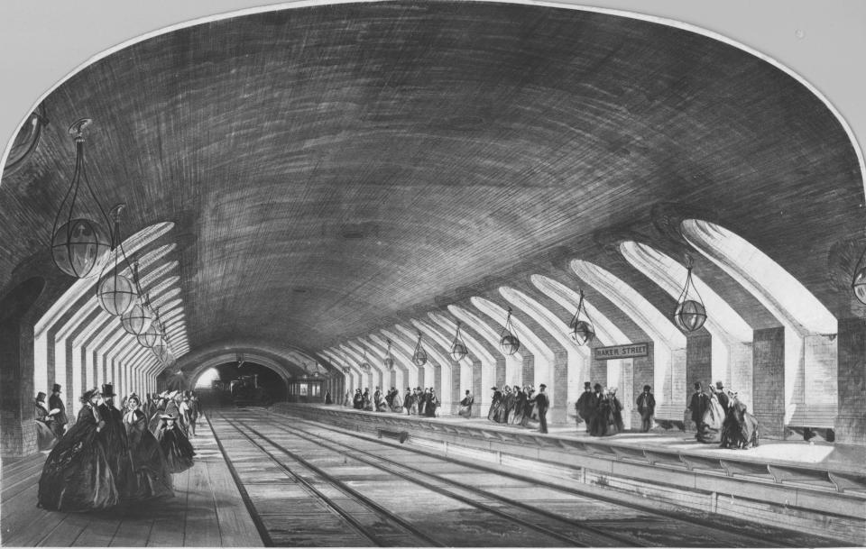  The first line opened in the 1880s between Paddington and Farringdon, covering featured six stations including Baker Street