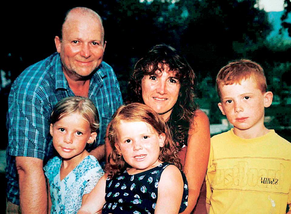  Glenn and Alison on a family holiday in Turkey with children Lucy, Emma and Joe