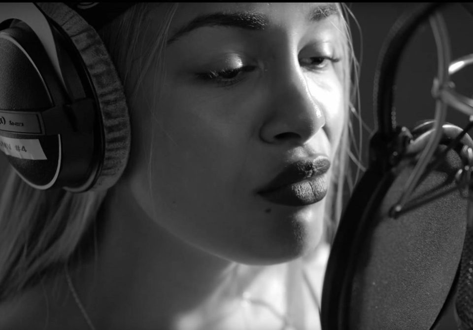  Jorja Smith: ‘I will lay me down’