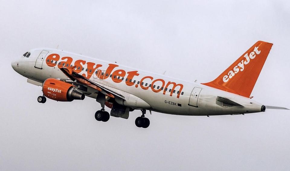 EasyJet customers flying out of Luton can now check in via a nearby private jet terminal 