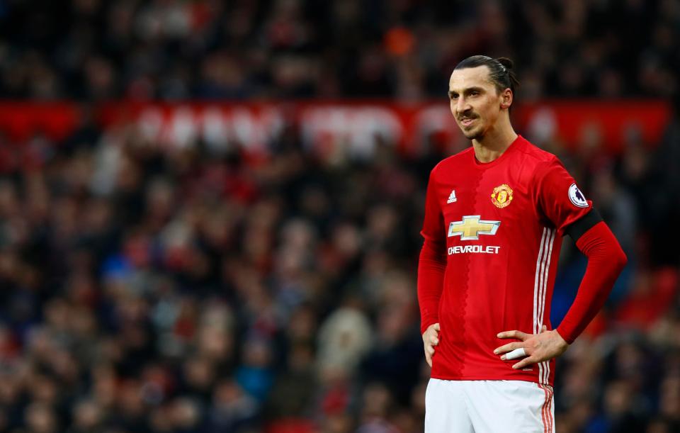  Manchester United have been convinced by Zlatan Ibrahimovic to bring back Cristiano Ronaldo back to England