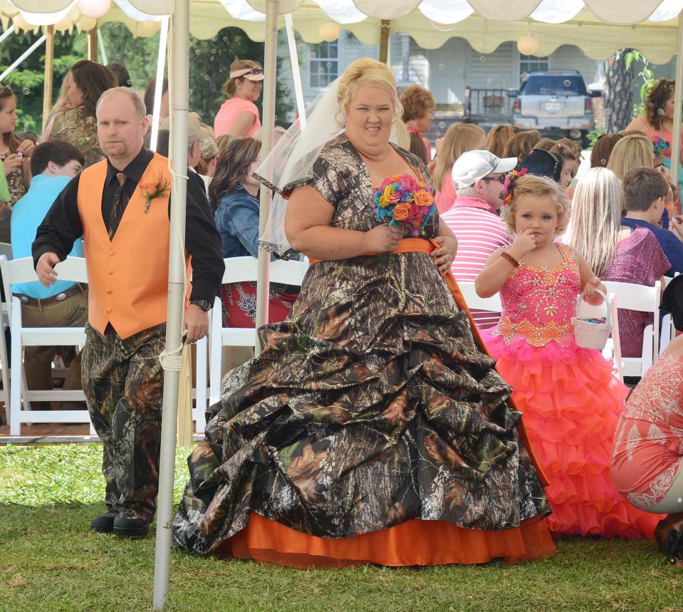  Mama June is Honey Boo Boo's mum, who has currently been starring in a weight loss documentary