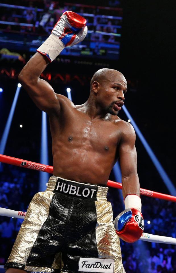  Floyd Mayweather will come out of retirement to take on Conor McGregor