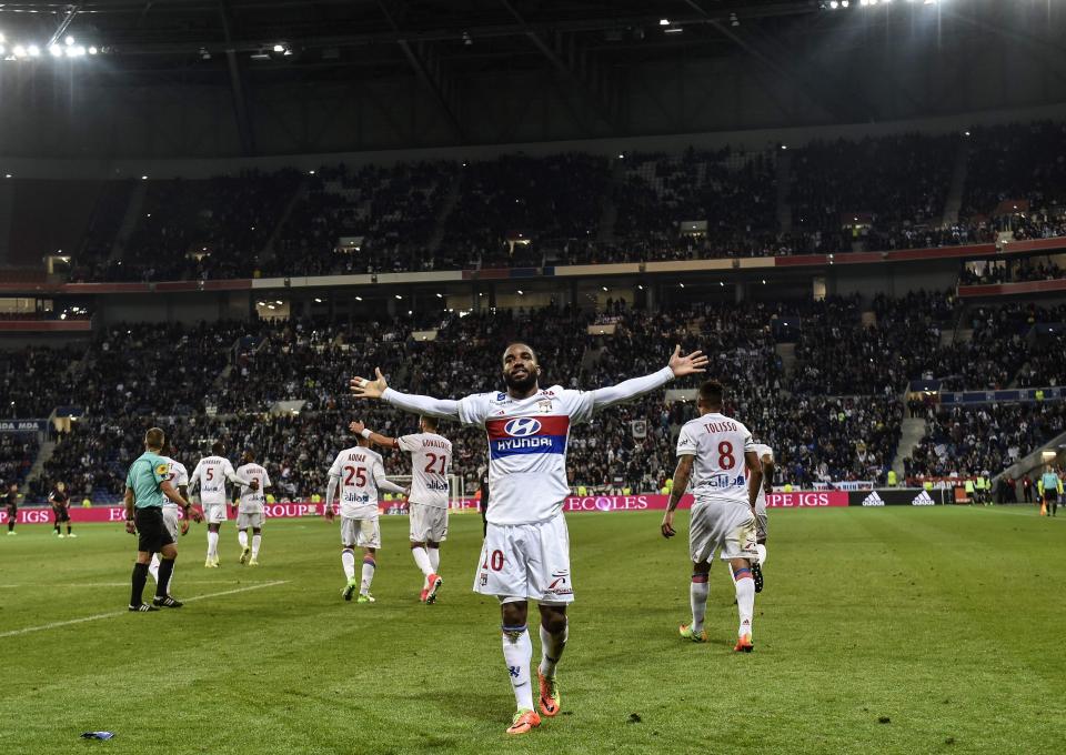  Alexandre Lacazette could finally be on his way to the Premier League