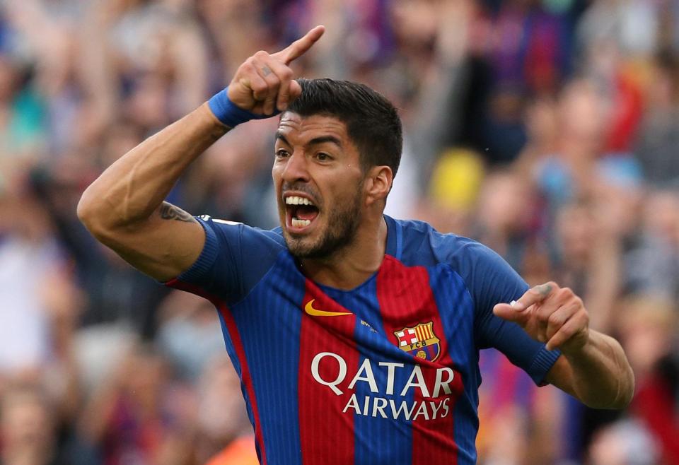  Arsene Wenger's hesitation in the market has seen Arsenal miss out on Luis Suarez