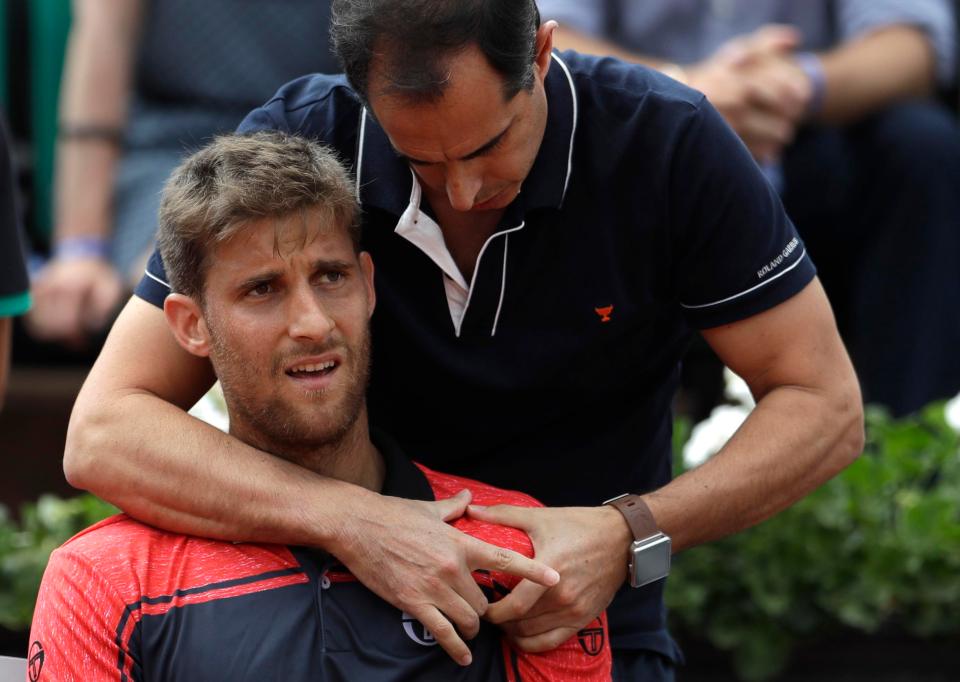  Klizan required treatment on his shoulder during a break