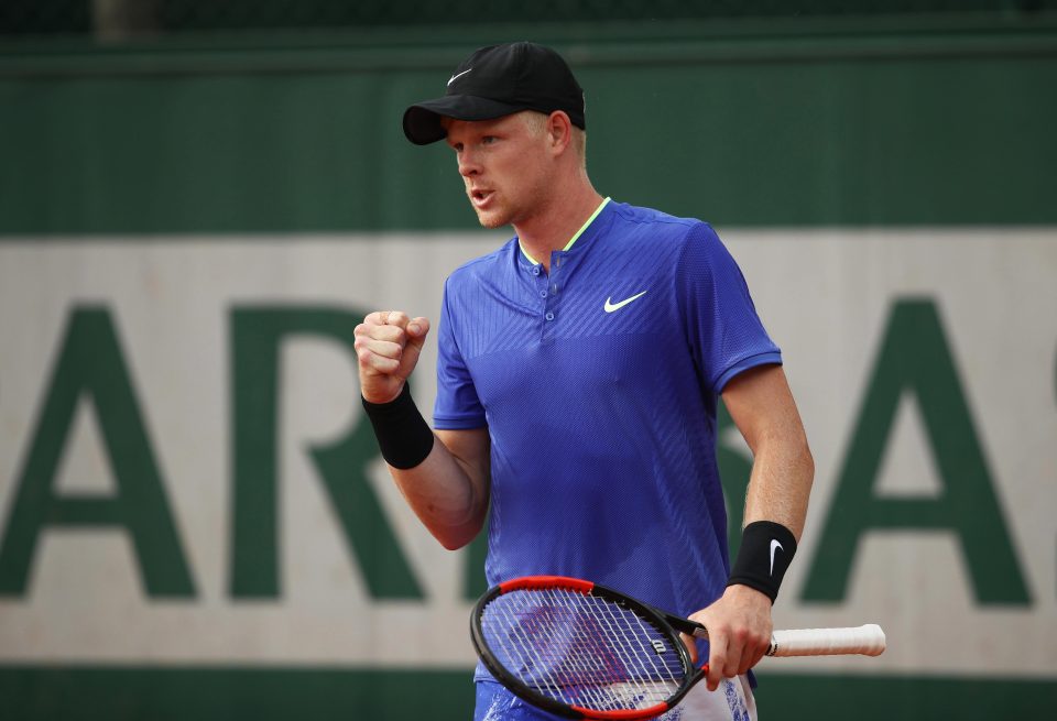  Kyle Edmund flew the flag for Britain in a straight set win over Renzo Olivo