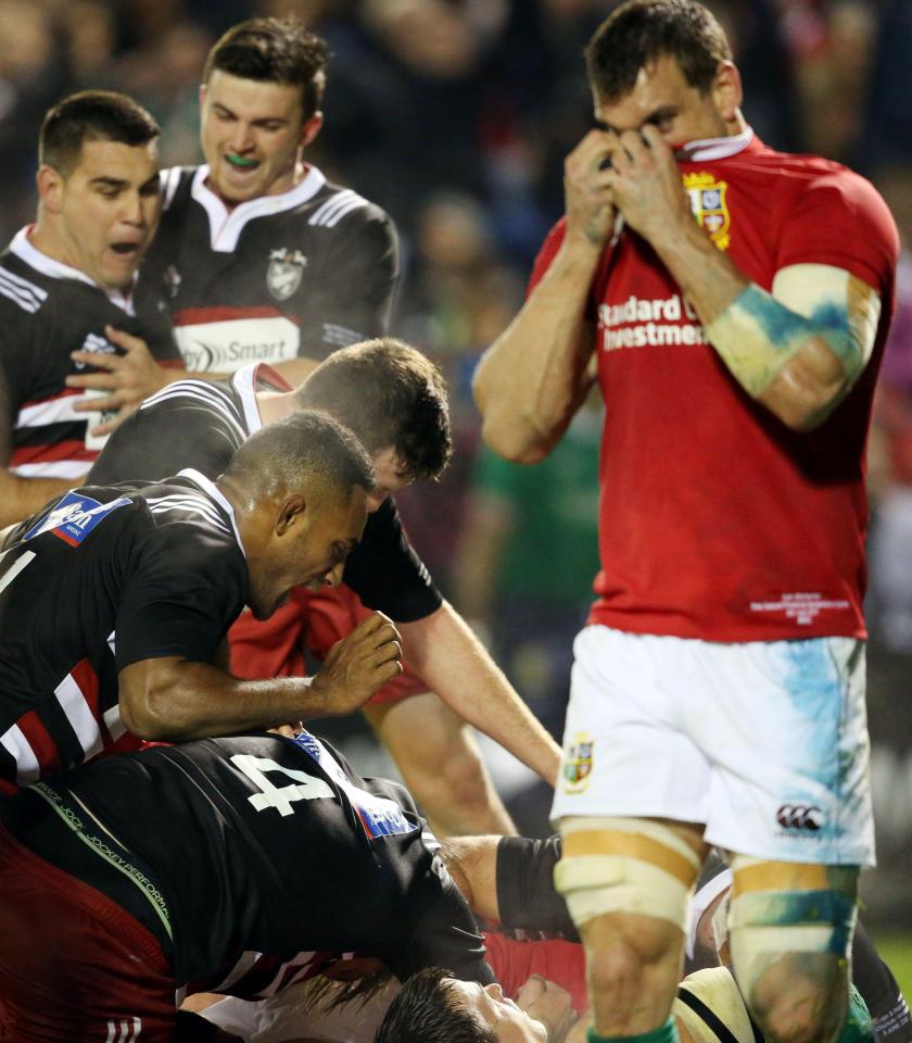 Lions skipper Sam Warburton looks frustrated after Sam Anderson-Heathers try