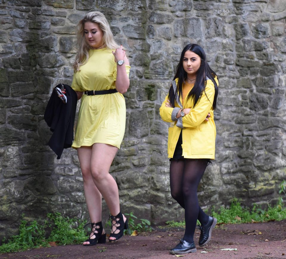  Mourners were seen arriving wearing yellow outfits in tribute to the teenager