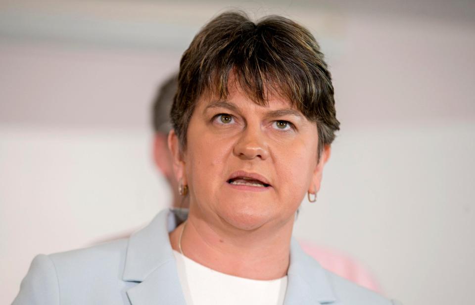  Arlene Foster will meet Theresa May tomorrow