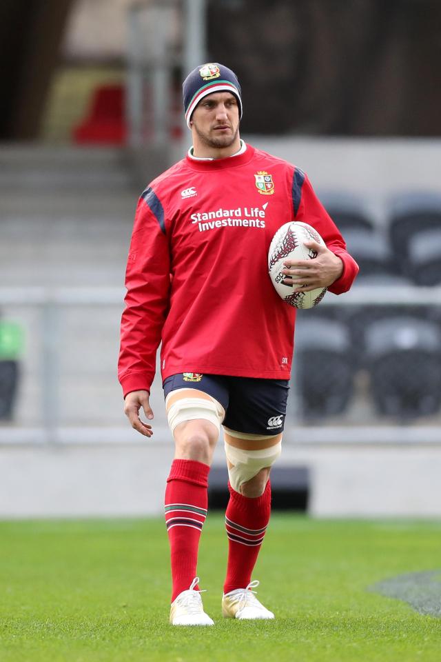  Sam Warburton will lead the Lions after returning from an ankle injury