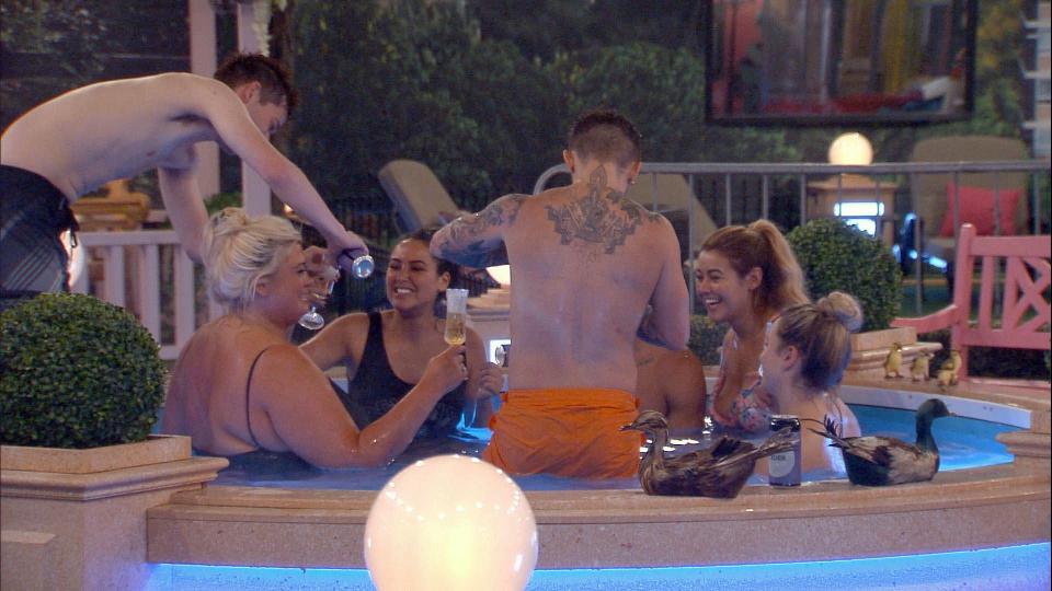  Everyone was enjoying the hot tub but Kayleigh refused to get in