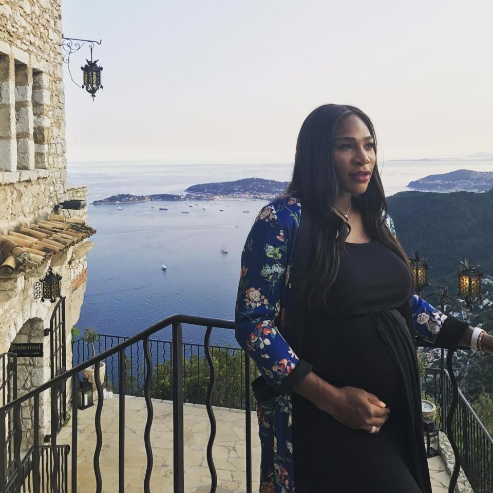  Serena is six months pregnant