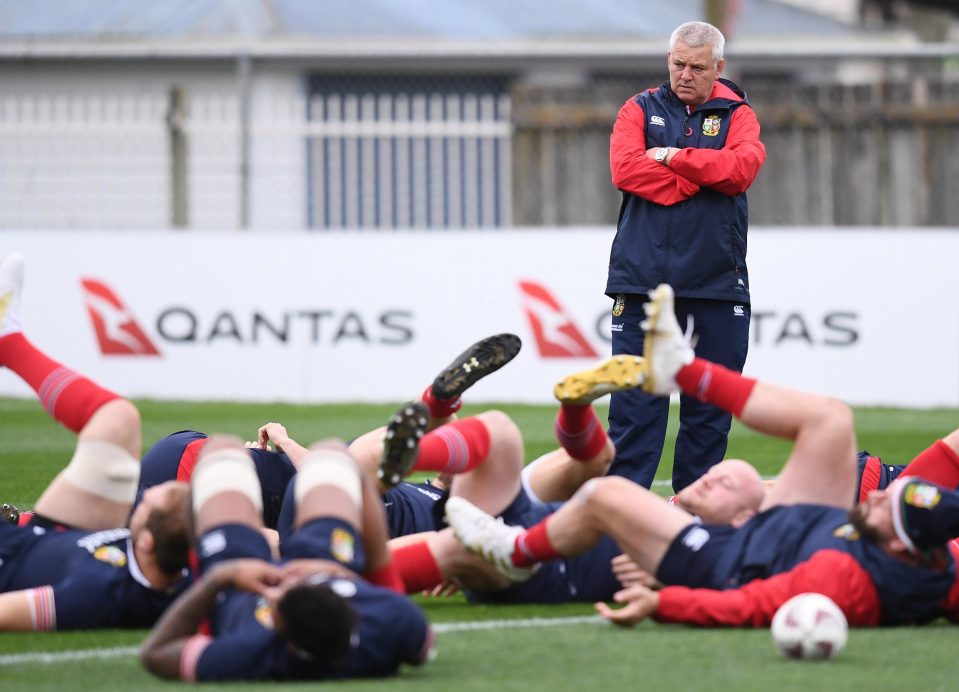  Gatland believes there is a tendency to illegally block opponents in New Zealand