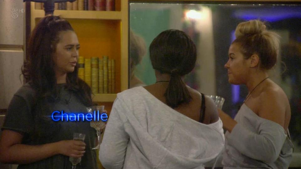  Chanelle's housemate Ellie Young burst into giggles