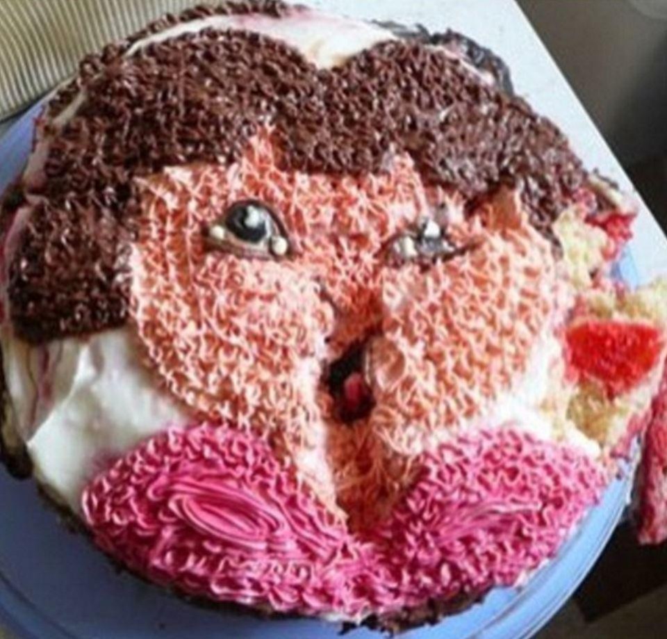 Dora The Explorer doesn’t look quite herself in this slumped cake