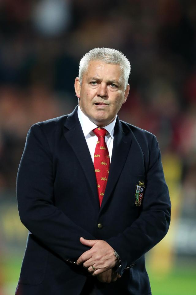  Warren Gatland faces his biggest decision since dropping Brian O’Driscoll in 2013 when he names his First Test side tonight