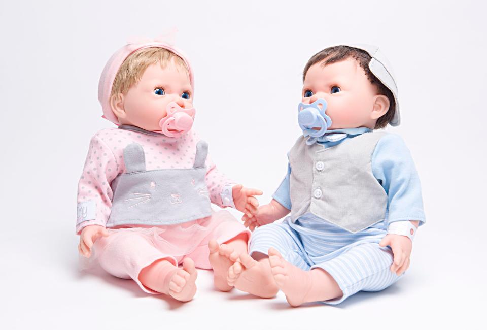  Chad Valley has added adorable twins to their Tiny Treasures Baby Doll range