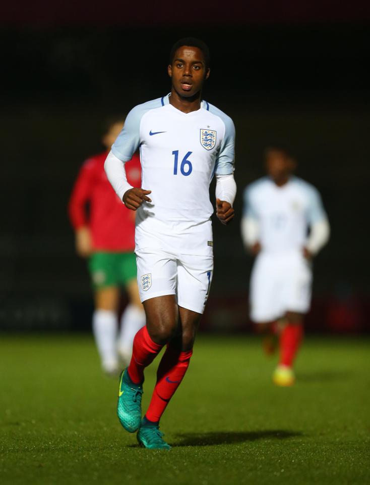 Ryan Sessegnon is playing in the England under-19s group despite only just turning 17