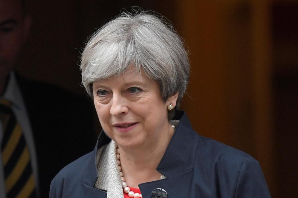  Theresa May has secretly agreed to end the public sector pay cap