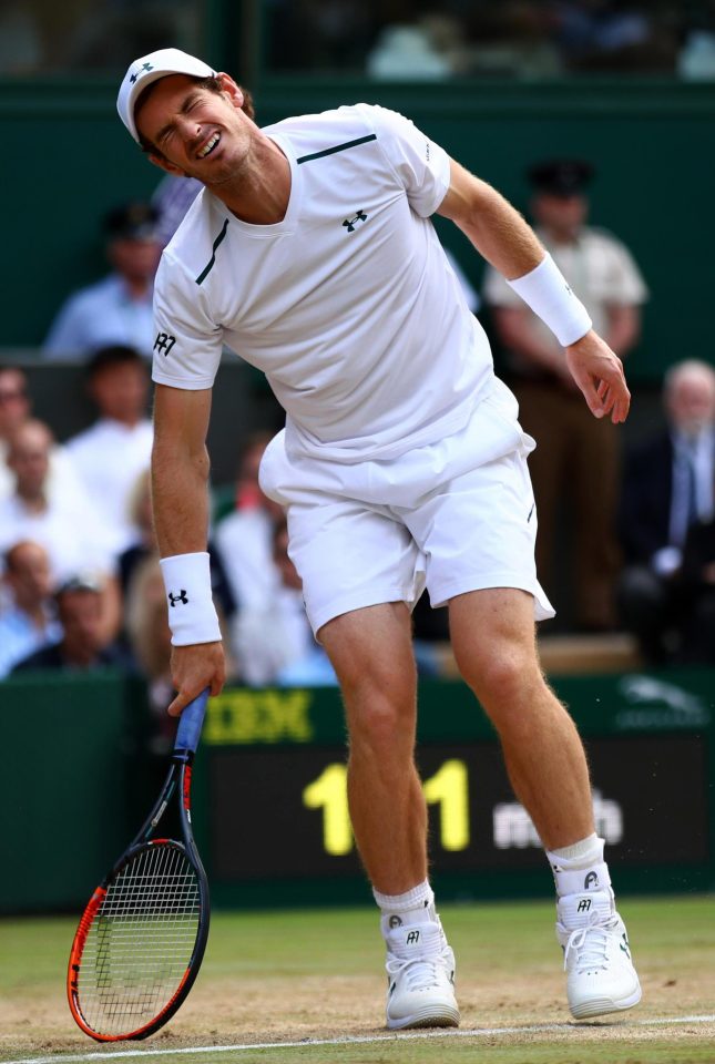  Andy Murray lost the fourth set as he struggled to move freely