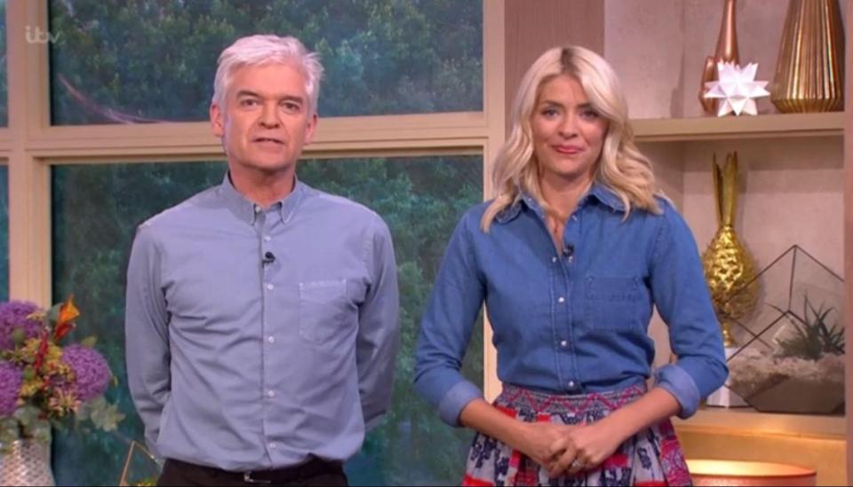  Holly Willoughby  and Phillip Schofield are taking a long summer break