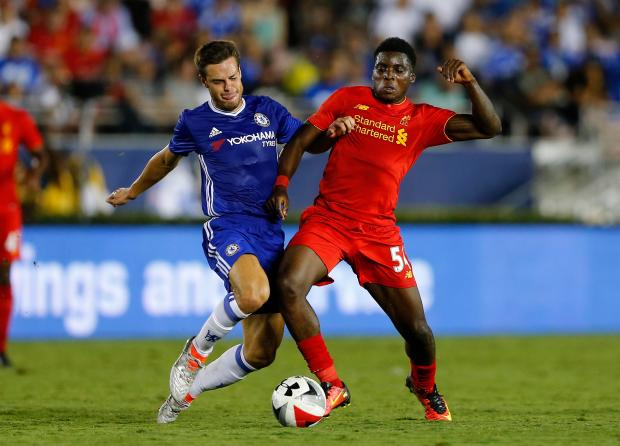 Sheyi Ojo vies with Chelsea star Cesar Azpilicueta during last year's Champions Cup