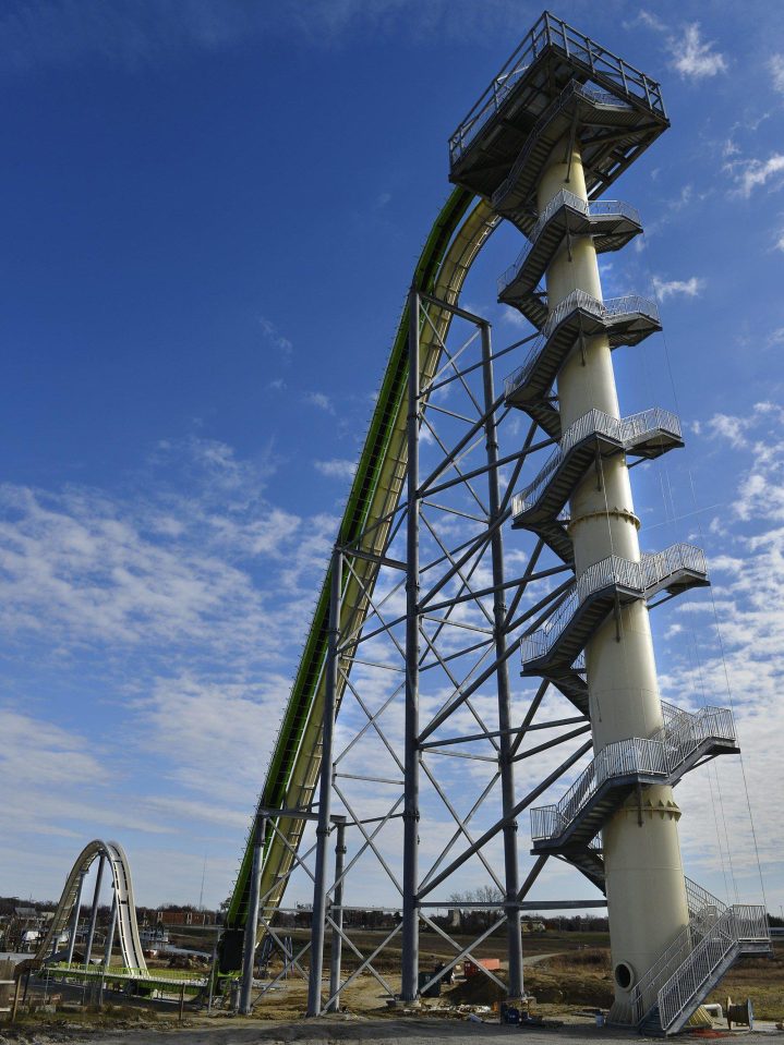  The 168ft-high ride in Kansas City was billed as the tallest of its kind in the world but has since been shut