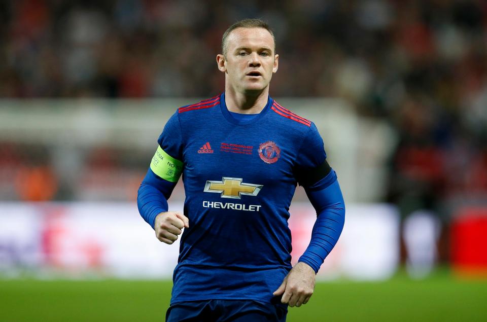 Rooney could throw a spanner in the works by extending his United deal