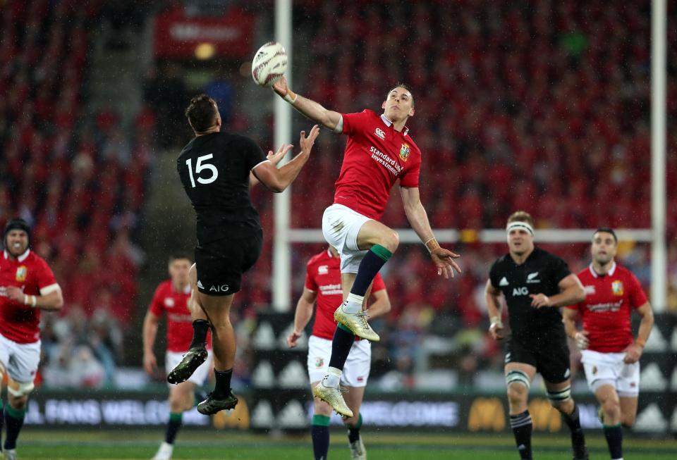  Lions full-back Liam Williams competes for a catch