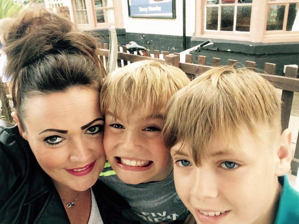  James, pictured with mum Becci and his brother Charlie, received 89 units of blood while battling the cancer