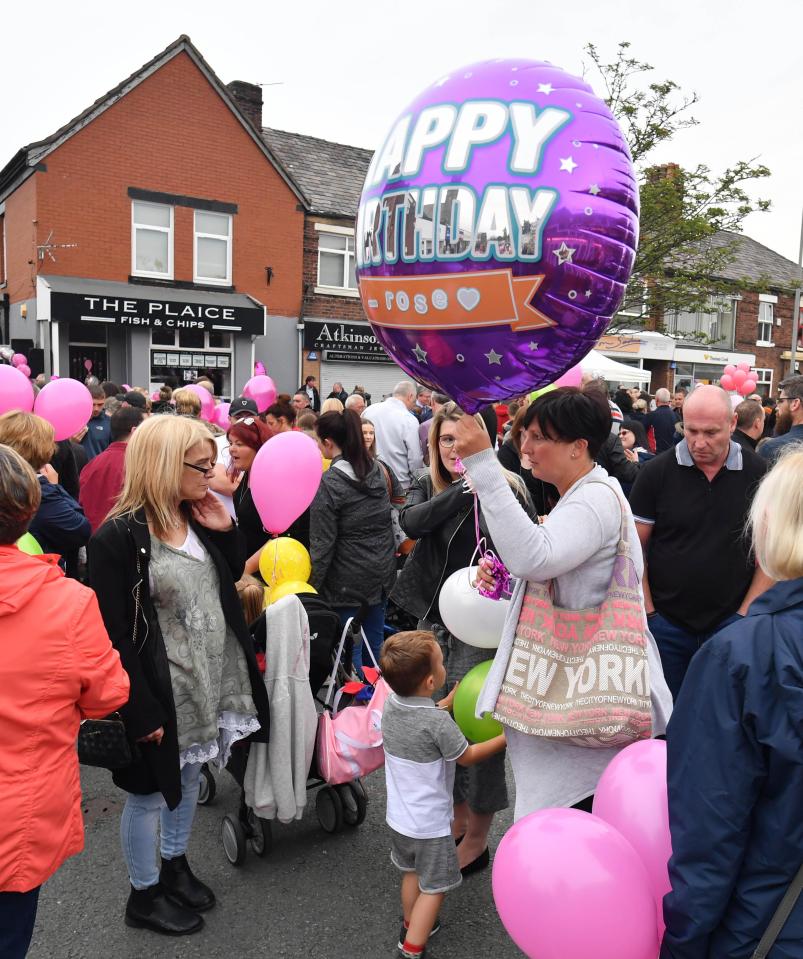  A huge crowd of people gathered in Leyland, Lancashire, to release the balloons