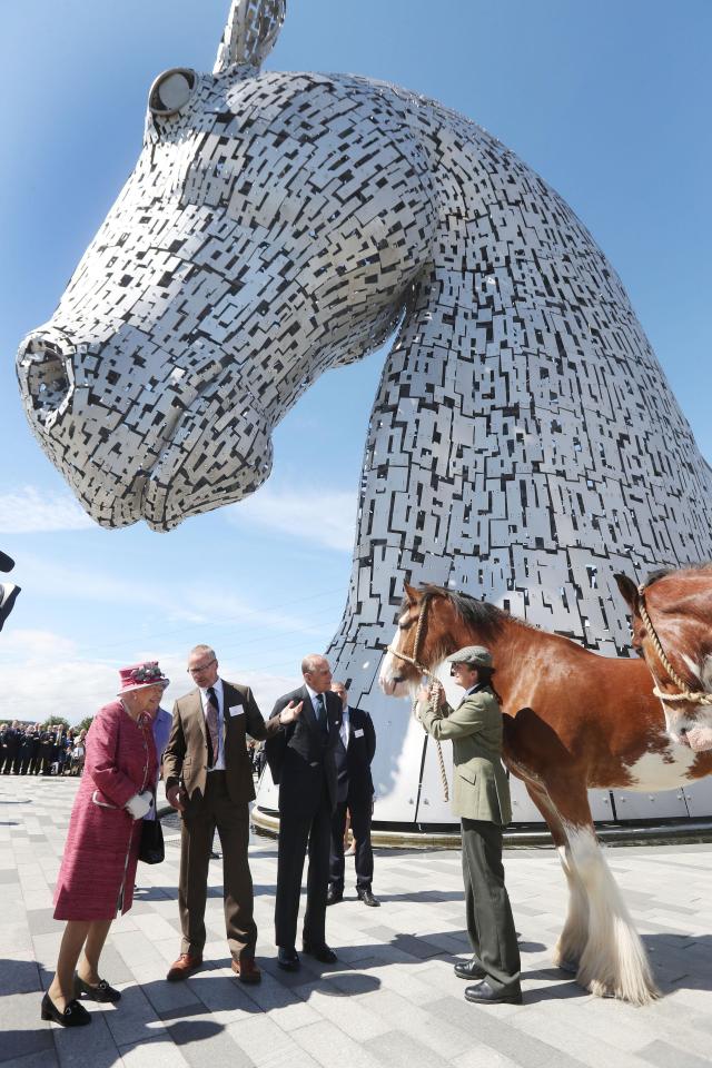  The Queen smiled as she was introduced to two horses, Duke and Dan, who, as Clydesdales, are the same breed of horse which inspired Andy Scott's landmark Kelpies sculptures