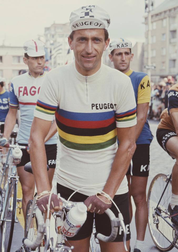  Tom Simpson was the first Brit to wear the iconic world champion's rainbow jersey