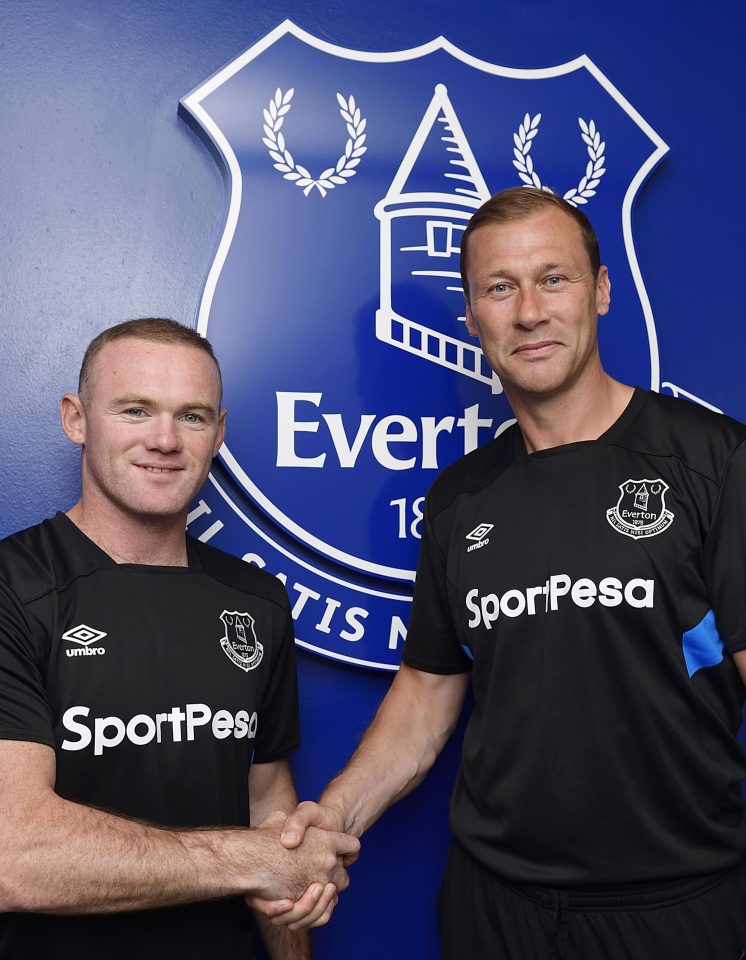 Wayne Rooney with Duncan Ferguson, who was his childhood hero