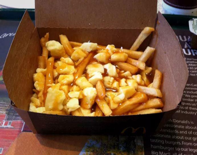  The cheesy chips smothers in gravy are a traditional Canadian dish