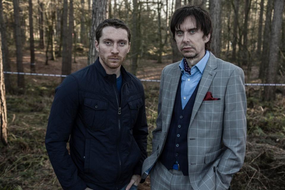  Ben Batt as Paul Hopkins and Matt King as Phil Hendricks