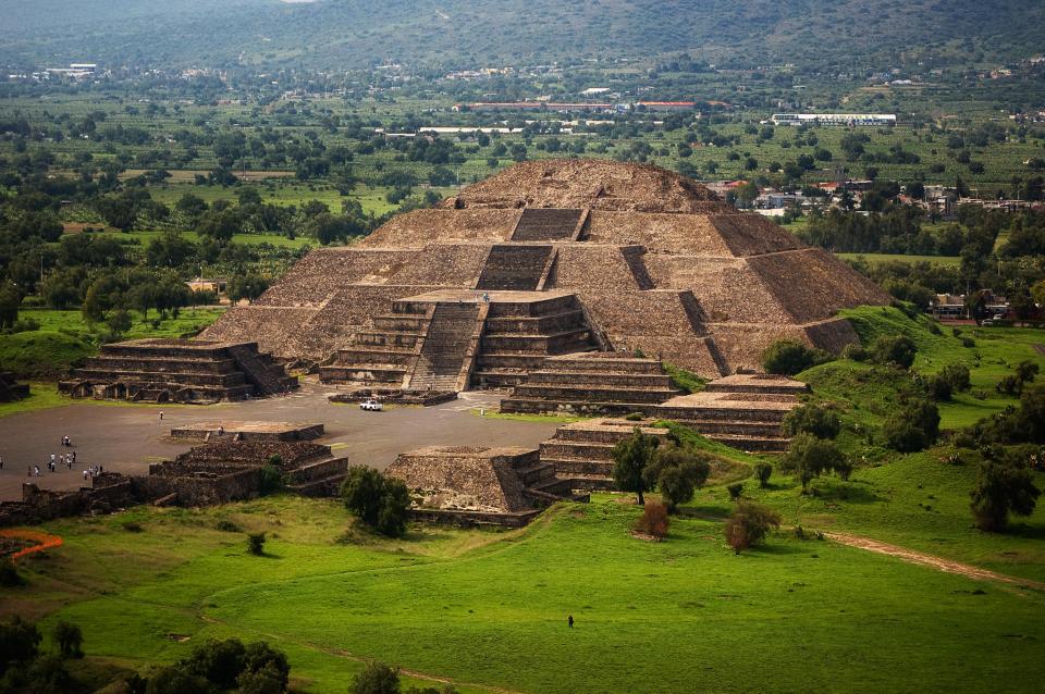  The tunnel was found beneath the historic Pyramid of the Moon