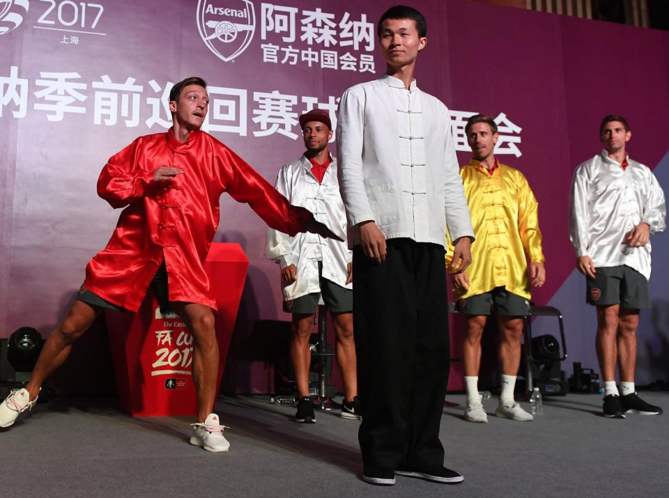 Ozil really gets into his stride behind the dance leader