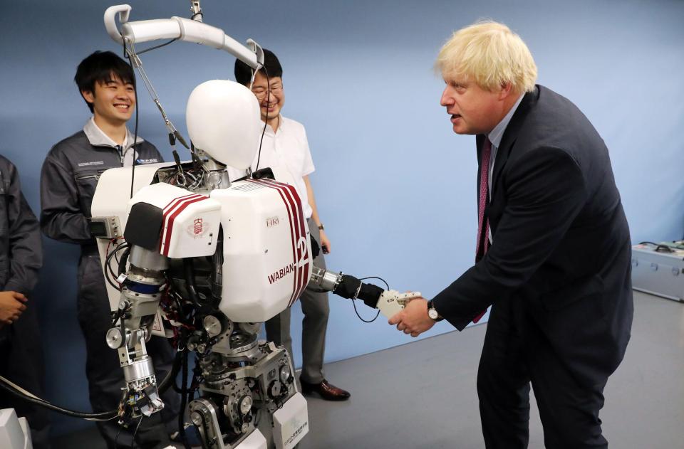  The Foreign Secretary shook hands with another robot, named Wabian2