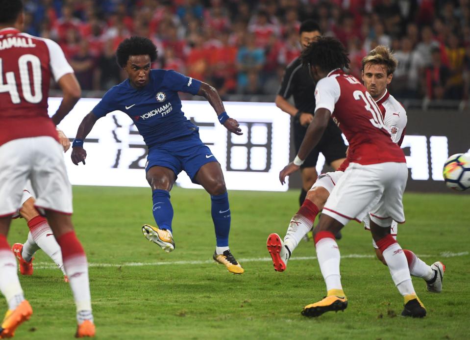  Willian also proved a point to Antonio Conte as he slotted home a fine opener