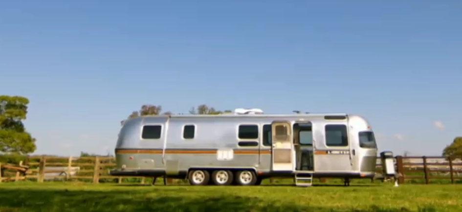  Dad Tom spent £36k converting this Airstream caravan into a home for him and his daughter Katie