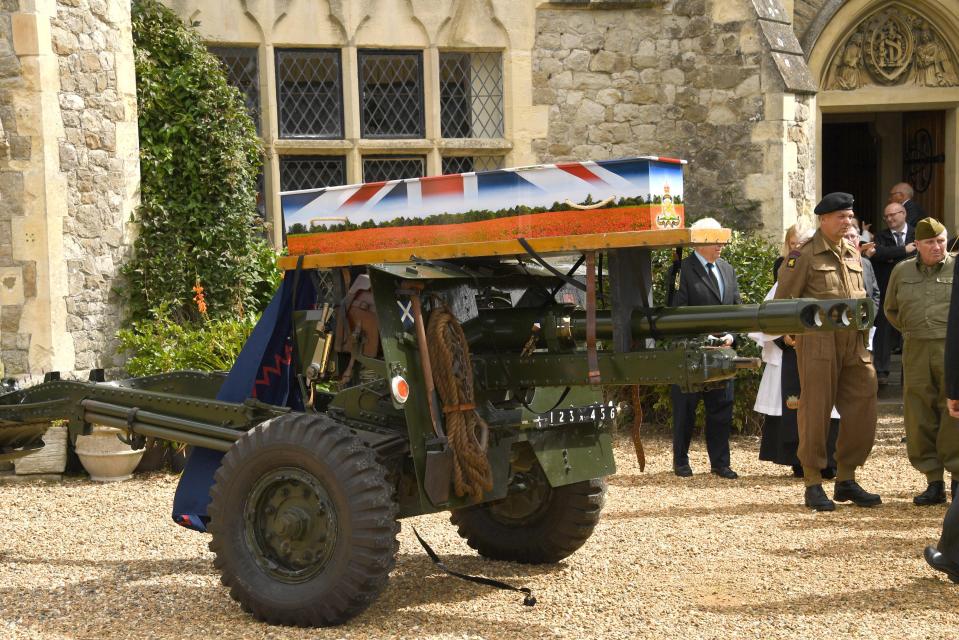  Albert Figg on a World War Two gun carriage