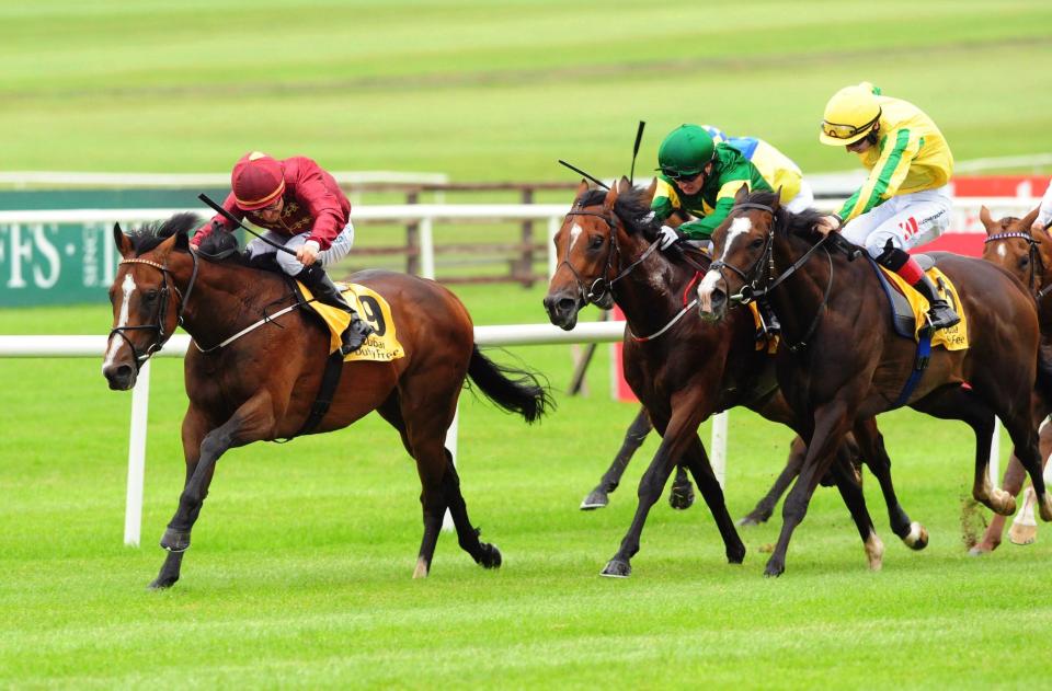  True Valour (left) winning at the Curragh